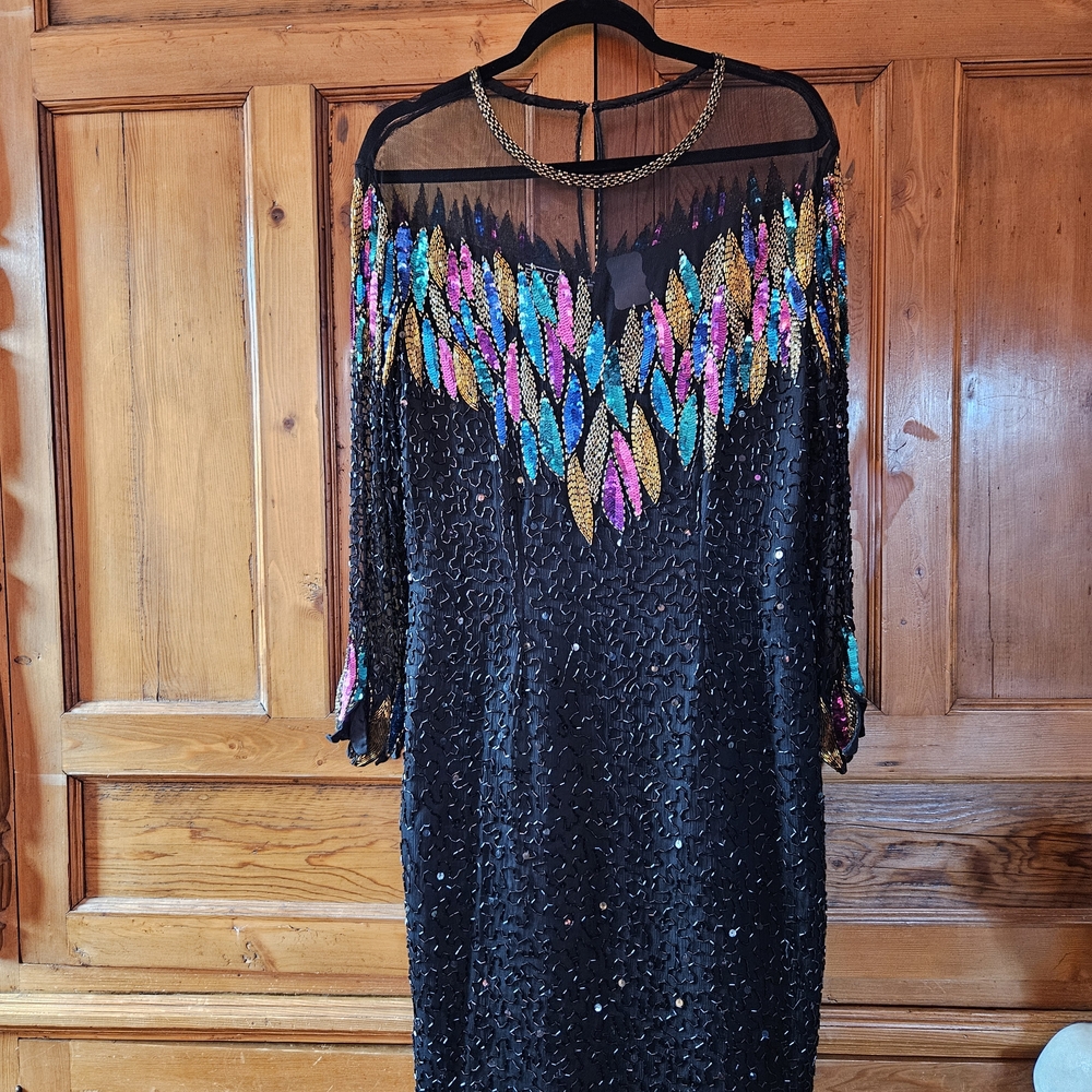 EricaLouis Elegant Vintage Beaded Black Dress with Vibrant Sequin Designs